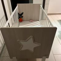 Lettino e fasciatoio/como