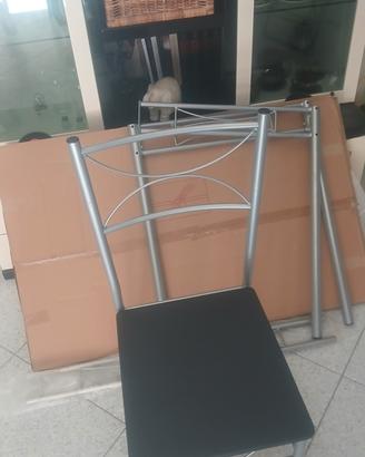 tavolo con 4 sedie