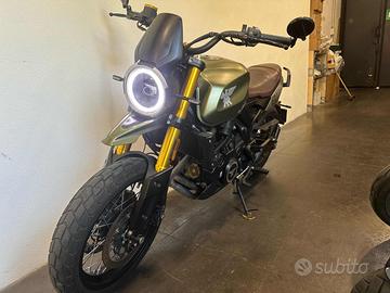 MOTO MORINI SEIEMMEZZO SCR SEIEMEZZO