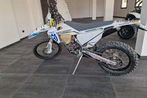 Husqvarna 250 4tempi