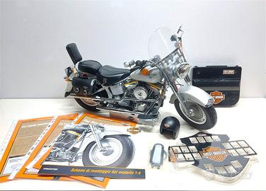 Harley Davidson FLSTF - 60 cm scala 1/4 Tanomodels