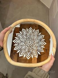 Specchio “tatuato” personalizzato. Pezzo unico