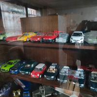 25 modelli burago 1:24