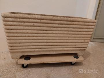 vaso in cemento rettangolare