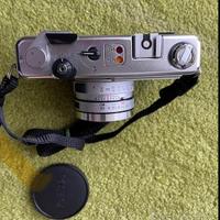 Macchina fotografica YASHICA MG-1