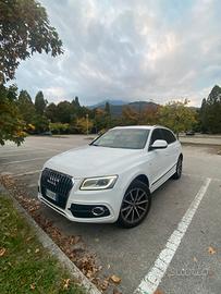 Audi Q5 S-line