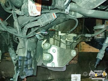 CAMBIO 5M FORD FIESTA 1.6 TD 2015 TZJA 226/2026