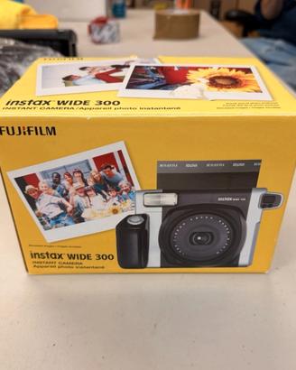 Fujifilm Instax Wide 300 Fotocamera Istantanea