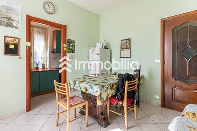 Appartamento di 115 m² con 5 locali a Grugliasco