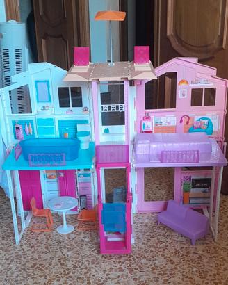 casa di barbie con ascensore