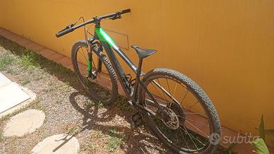 Bici in carbonio Cube Reaction GTC SLT 2017