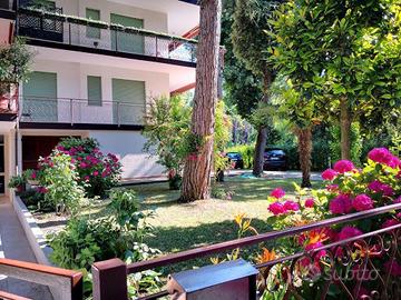 Milano Marittima (Ra) bilocale vista pineta