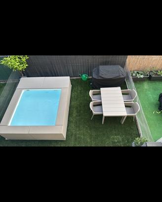 Piscina idromassaggio