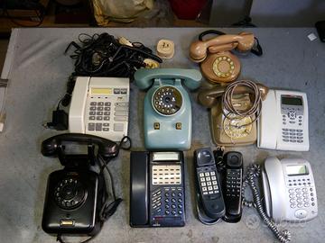 LOTTO TELEFONI VINTAGE