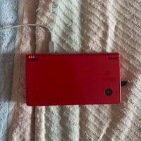 Nintendo dsi rossa