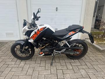 KTM DUKE 125cc 2016