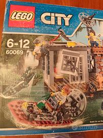 lego city 60069