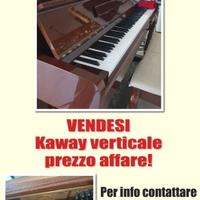 Pianoforte Verticale Kaway con panchetta abbinata