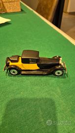 modellino auto d'epoca 