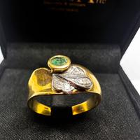 Anello oro 18kt smeraldo e diamanti.   976/22