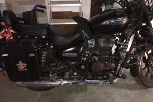 Moto royal enfield