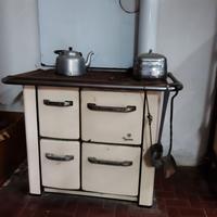 cucina stufa anni 50'
