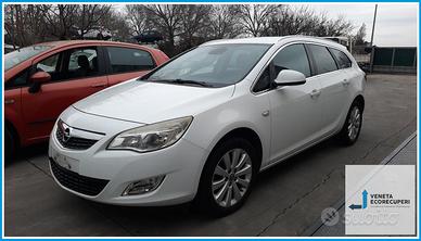 Ricambi Usati OPEL ASTRA (P10) 2011