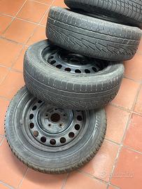 Fiat /suzuchi Gomme termiche con cerchi ferro