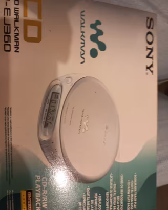 lettore CD sony mai usato