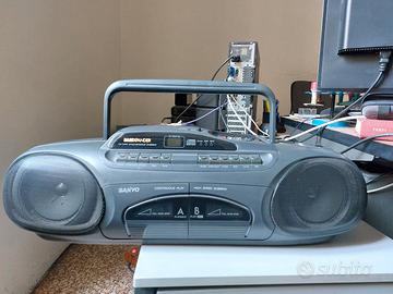 radio portatile vintage sanya