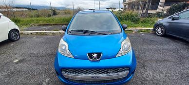 Peugeot 107 benzina/gpl