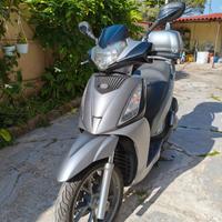 Kymco People 300 GTi 2016