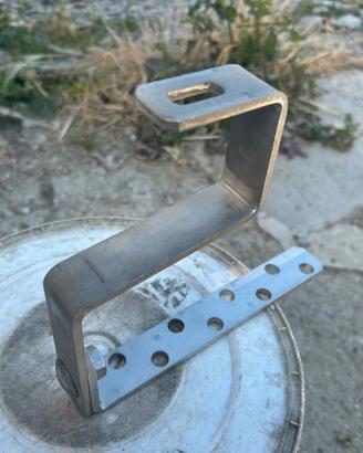 Staffe inox per fotovoltaico
