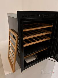 Cantinetta da incasso Whirpool