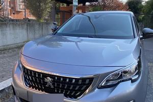 Peugeot 3008 1500 diesel 131cv Allure