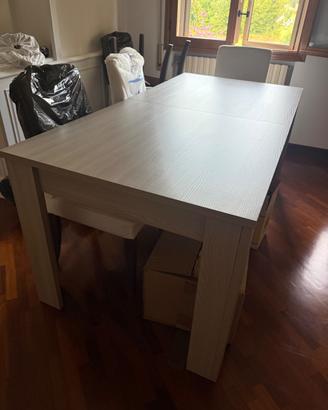 Tavolo soggiorno