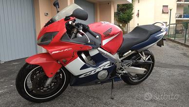 Moto Honda CBR 600 F4i