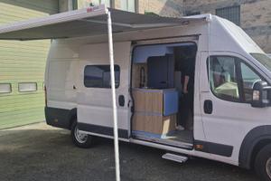 FURGONE E ALLESTIMENTO CON OMOLOGAZIONE