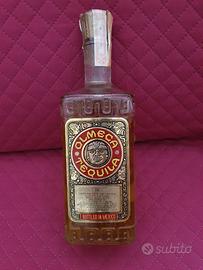 BOTTIGLIA  DI  TEQUILA  OLMECA
