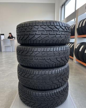 pneumatici invernali 235/55r17