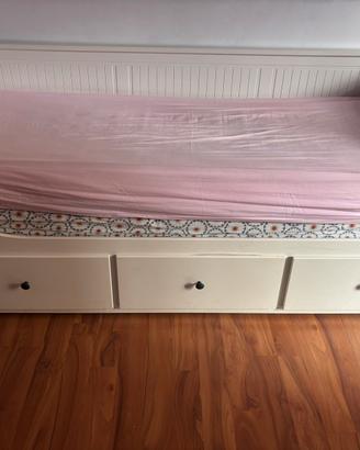 Letto divano ikea