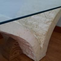 Tavolino in vetro e pietra