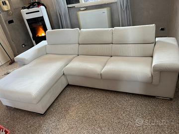 Divano chateau d'ax con  chaise longue