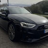Audi A4 Avant 40 TDI S tronic line edition