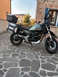 Moto Guzzi V85 TT Travel