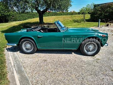 Triumph TR4 IRS Verde inglese - 1966 ASI Guida sin