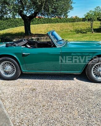 Triumph TR4 IRS Verde inglese - 1966 ASI Guida sin