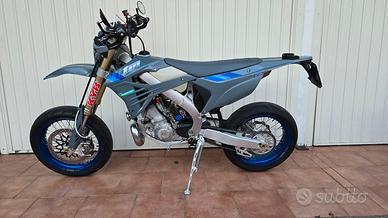 TM 300 2 TEMPI MOTARD