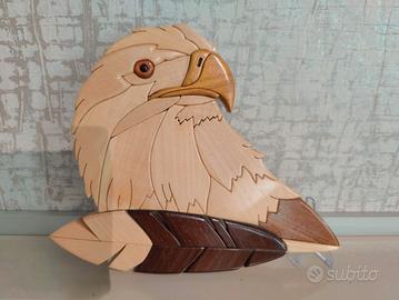 Aquila in Legno Intarsiato a Mano Intarsia Art