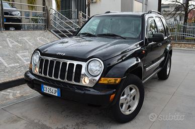 Jeep Cherokee 2.8 CRD 163Cv Limited gancio traino
